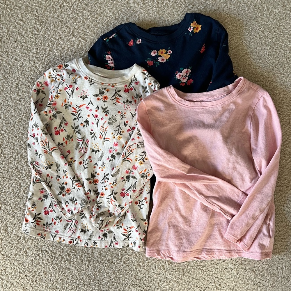 Old Navy 5T long sleeve shirts